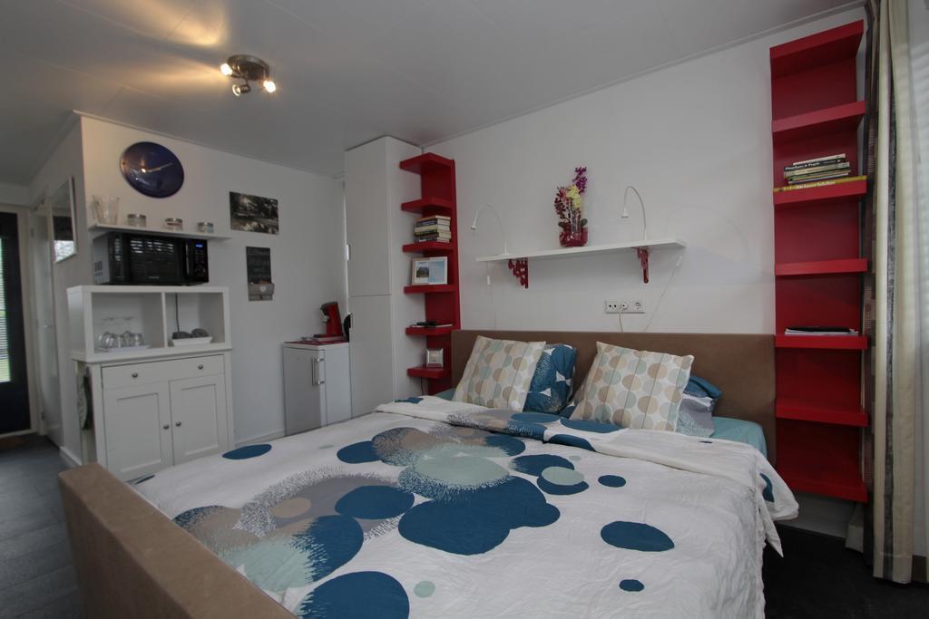 B&B De Wiekeborg Oude Pekela Εξωτερικό φωτογραφία